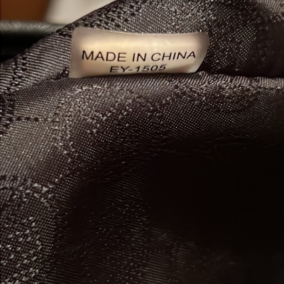 Michael Kors Jet Set Medium Travel Saffiano Leather Tote - Black 30T5GTV… - Picture 16 of 16